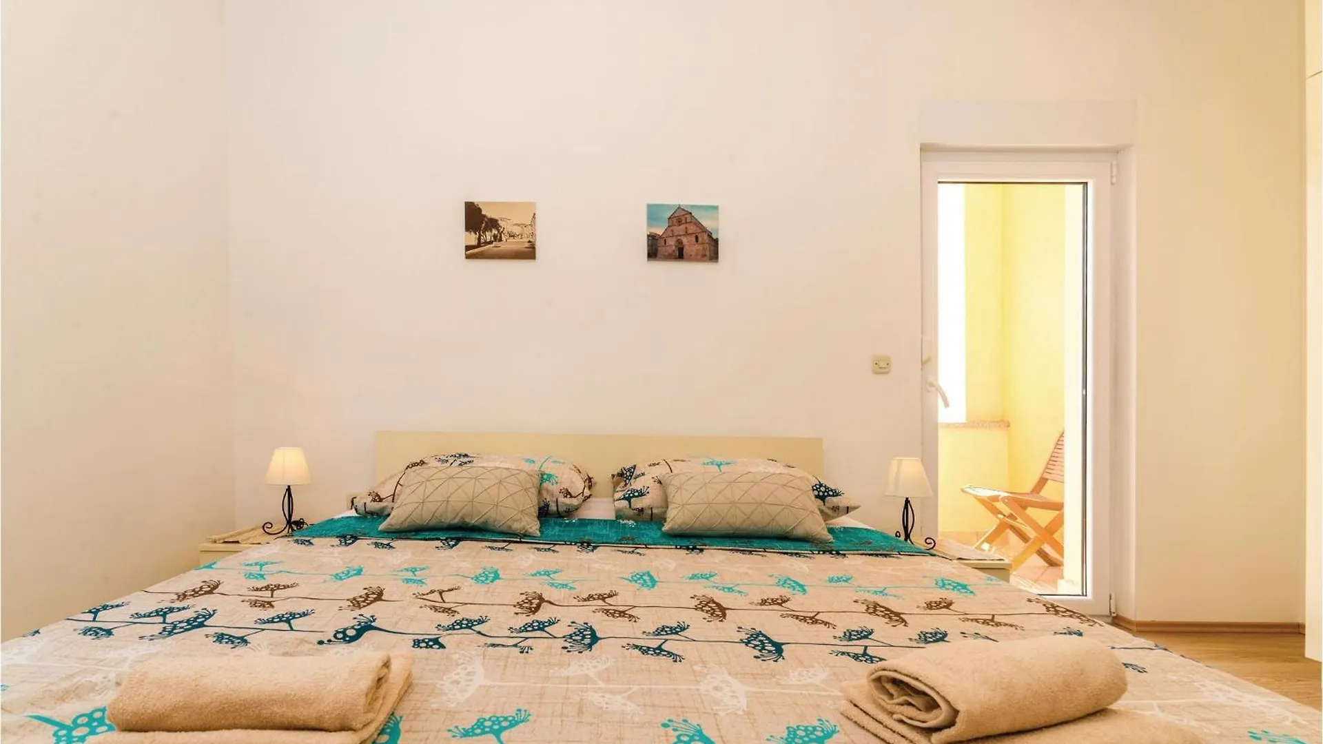 2 Bedroom Beautiful Apartment In Влашичи