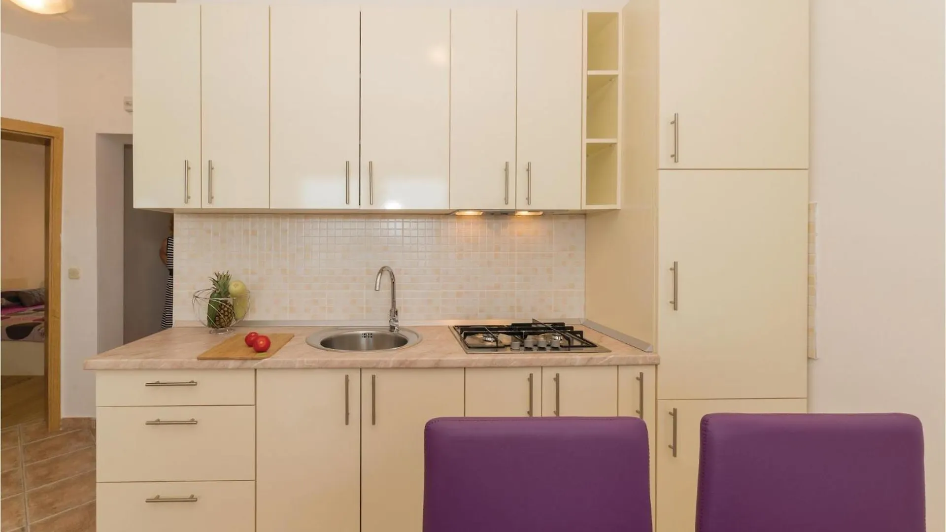 2 Bedroom Beautiful Apartment In Влашичи Хорватия