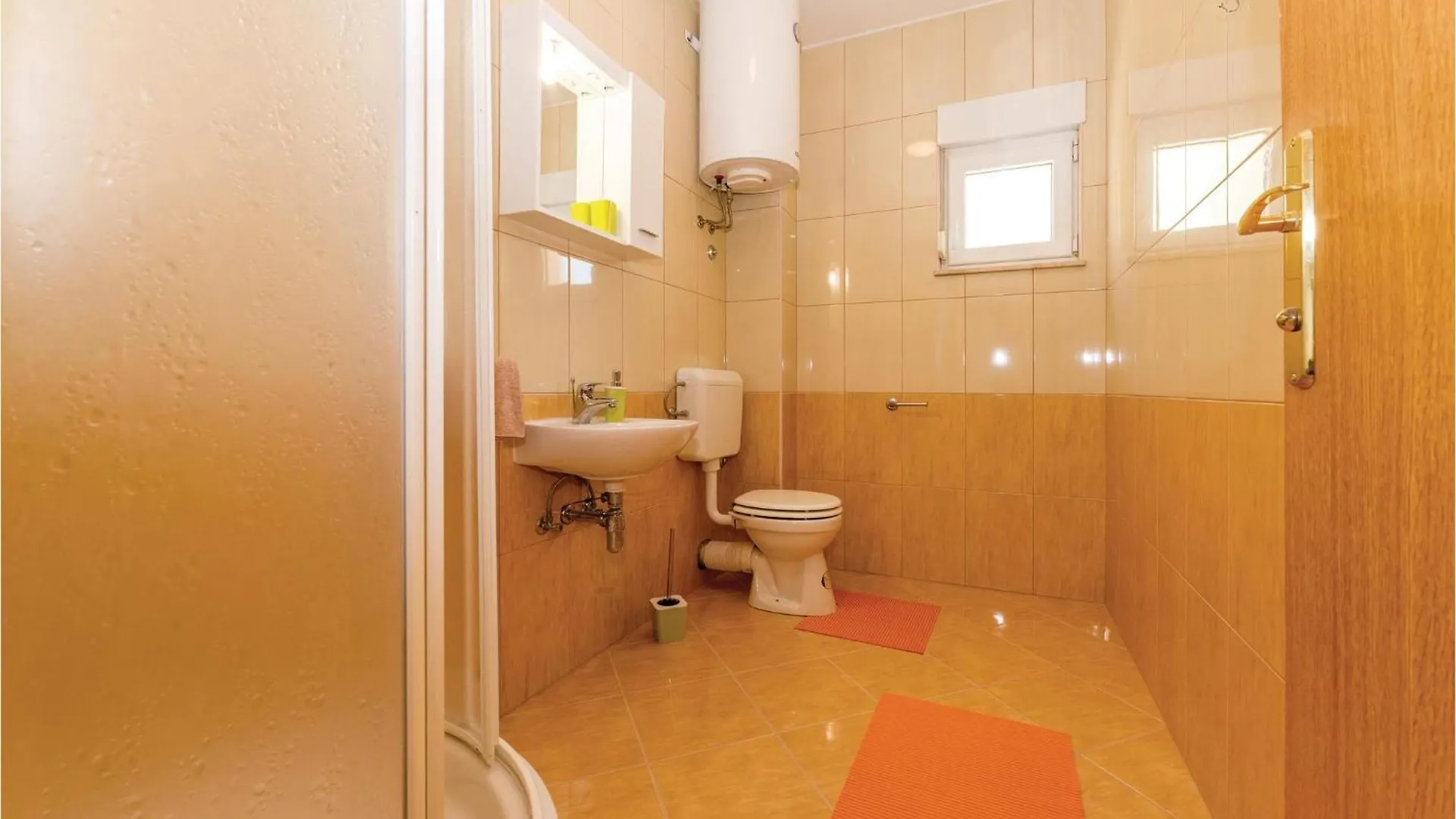 2 Bedroom Beautiful Apartment In Vlašići